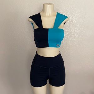 🌵 TWear Dance Apparel Two Tone Half Top Bra Sz MA